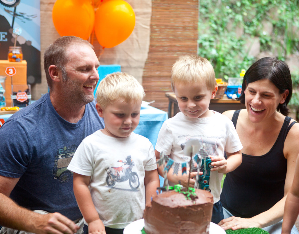 Family Cutting Cake